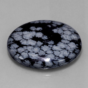 48.46克拉天然黑色雪花黑曜石，椭圆形切割，35.2×27.7毫米，不透明