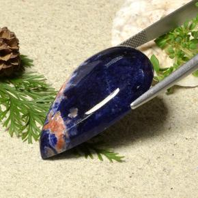 31.37克拉天然方钠石，梨形，不透明