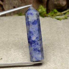 22.16克拉天然方钠石，异形，34.3×8.9毫米，不透明