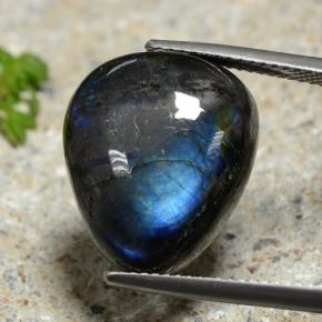 11.36克拉天然光谱石，梨形，不透明