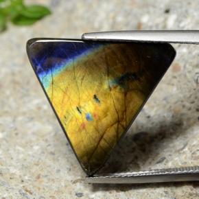 9.73克拉天然多色光谱拉长石，三角形，17×20.5毫米，不透明