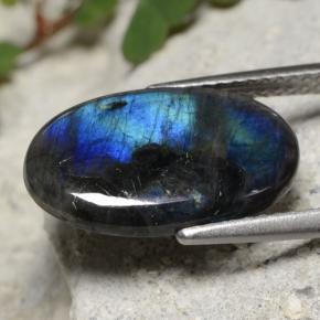 3.27克拉天然多色光谱拉长石，椭圆形切割，15.8×9.4毫米，不透明