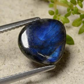 2.60克拉天然光谱石，异形，不透明