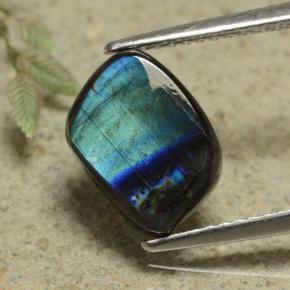 2.23克拉天然光谱石，异形，不透明