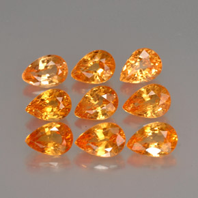 天然橙色锰铝榴石，梨形，5.8×4.2毫米，VS