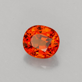 0.83克拉天然橙色锰铝榴石，椭圆形切割，5.4×4.8毫米，VVS-VS