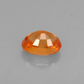 0.78克拉天然橙色锰铝榴石，椭圆形切割，5.8×4.3毫米，VS