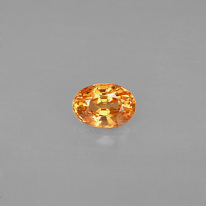 0.71克拉天然橙色锰铝榴石，椭圆形切割，5.9×4.1毫米，VS