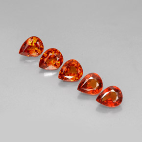 天然橙色锰铝榴石，梨形，6.3×4.9毫米，VVS-VS