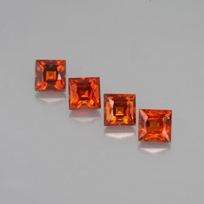 天然橙色锰铝榴石，方形，3.3×3.3毫米，VVS-VS