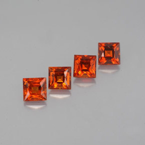 天然橙色锰铝榴石，方形，3.3×3.3毫米，VVS-VS