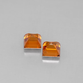 天然橙色锰铝榴石，方形，4.1×4.1毫米，VS
