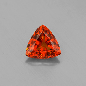 0.90克拉天然橙色锰铝榴石，三角形，6.2×6毫米，VVS-VS