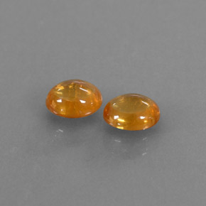 天然橙色锰铝榴石，透明，5.2×4.1毫米，透明/半透明