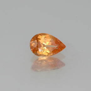 0.64克拉天然橙色锰铝榴石，梨形，6.6×4.3毫米，SI