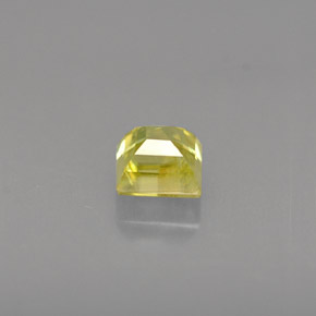 0.37克拉天然黄金色榍石，方形，3.8×3.8毫米，VS-SI