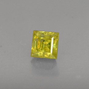 0.56克拉天然黄金色榍石，方形，4.1×4.1毫米，VS-SI