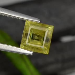 0.76克拉天然黄色榍石，方形，5.3×5.2毫米，VS-SI
