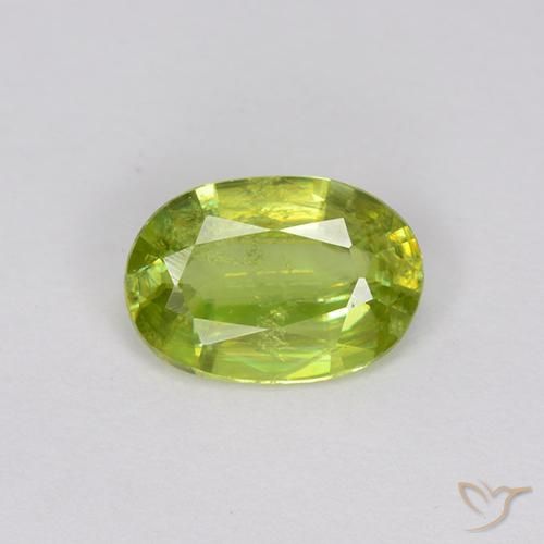0.74ct 天然 亮绿色 榍石, 椭圆形, VS-SI