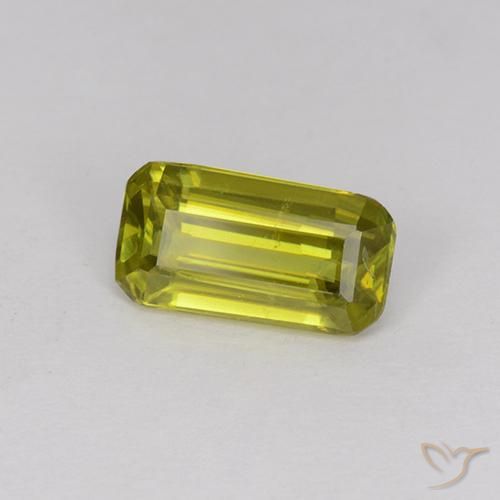 0.87ct 天然 暖绿 榍石, 祖母绿式切割, VS