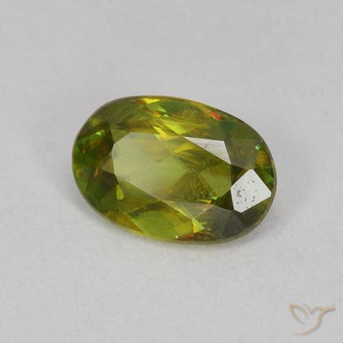 0.60克拉天然榍石，椭圆形，VVS-VS