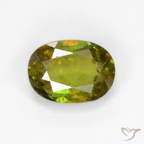 0.70ct 天然 暖土绿 榍石, 椭圆形, VS-SI