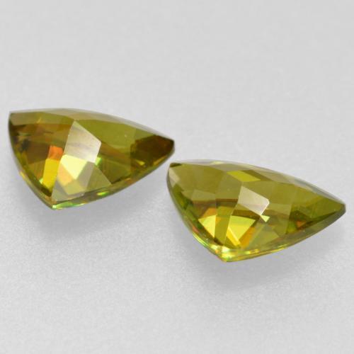 0.75天然绿色榍石，三角形，6×3.6毫米，VS-SI