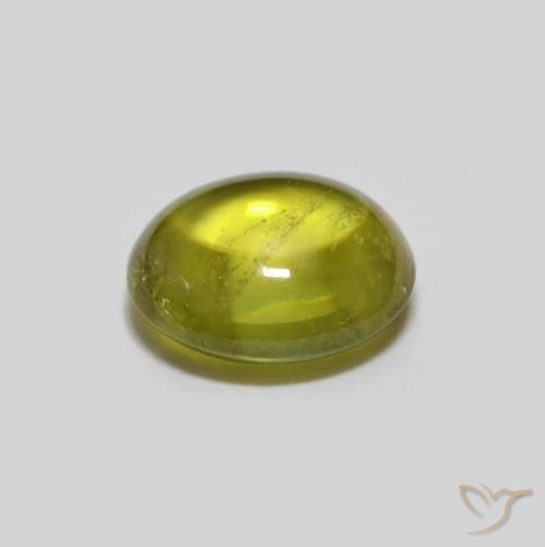 0.96克拉天然榍石，椭圆形，透明