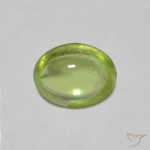 0.69ct 天然 亮绿色 榍石, 椭圆形, 透明