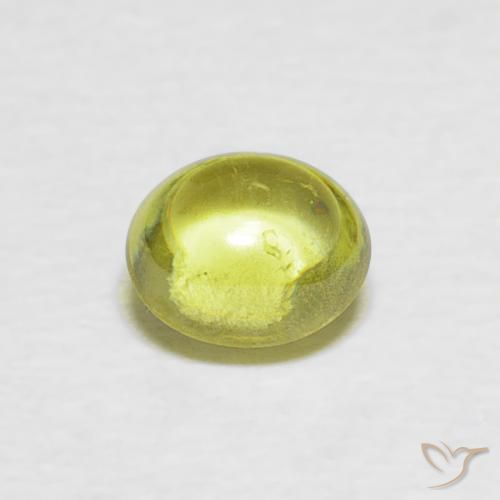 0.69ct 天然 温暖的森林绿 榍石, 椭圆形, 透明
