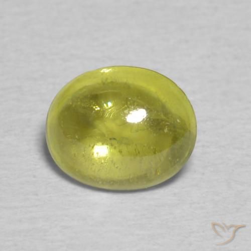 0.75ct 天然 暖土绿 榍石, 椭圆形, 透明