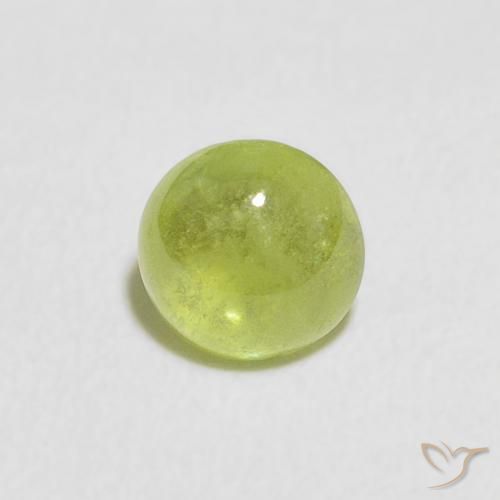 0.48ct 天然 充满活力的绿色 榍石, 椭圆形, 透明