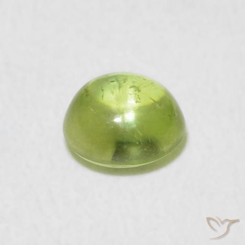 0.96克拉天然榍石，椭圆形，透明