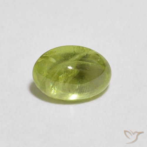 0.97ct 天然 橄榄绿色 榍石, 椭圆形, 透明