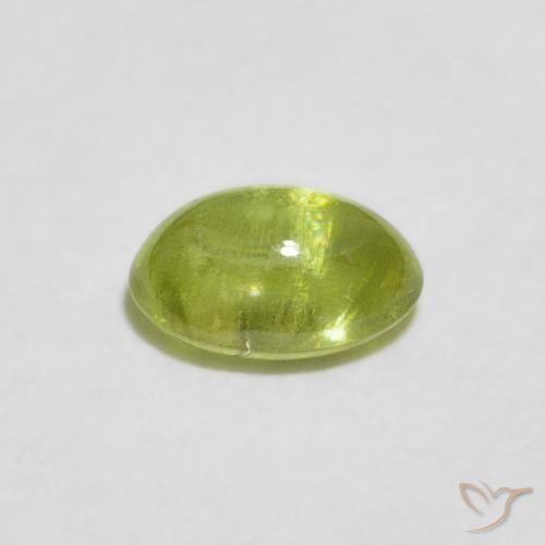 0.97克拉天然榍石，椭圆形，透明