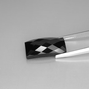14.35克拉天然黑色尖晶石，长方形切工，19.5×9.9毫米，不透明