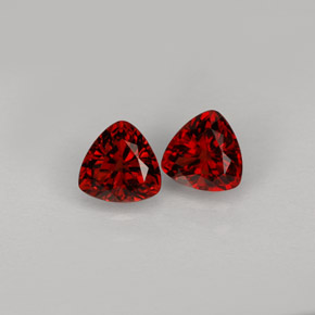 克拉天然尖晶石，三角形，VS