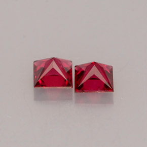 天然红色尖晶石，方形，3.3×3.3毫米，VVS-VS