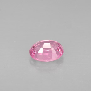 0.68克拉天然粉色尖晶石，椭圆形切割，5.7×4.6毫米，VVS-VS