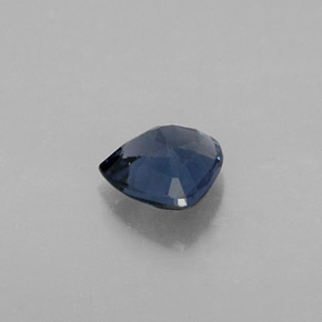 0.54克拉天然尖晶石，三角形，5.4×5.2毫米，VS