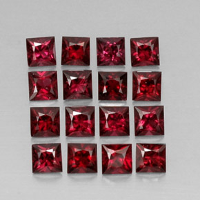 天然红色尖晶石，方形，3.2×3.1毫米，VVS-VS