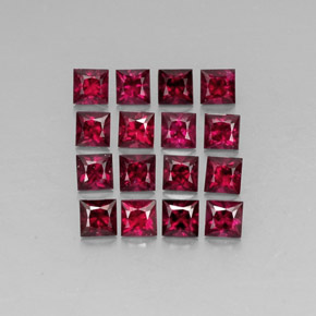天然红色尖晶石，方形，3.2×3.1毫米，VVS-VS