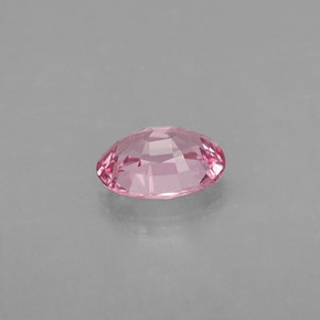 0.67克拉天然粉色尖晶石，椭圆形切割，6.3×4.5毫米，VVS-VS