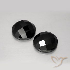 14.78克拉天然尖晶石，圆形的，不透明