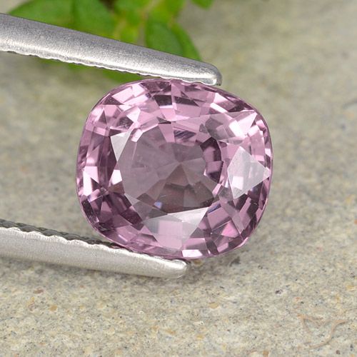 1.65ct 天然 深薰衣草 尖晶石, 软垫, VVS-VS
