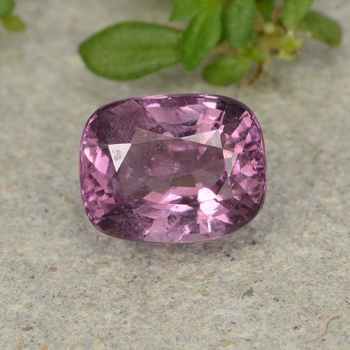 1.10ct 天然 深薰衣草 尖晶石, 软垫, VS
