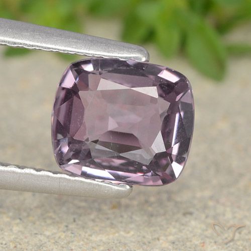 1.25ct 天然 浅灰紫色 尖晶石, 软垫, VVS