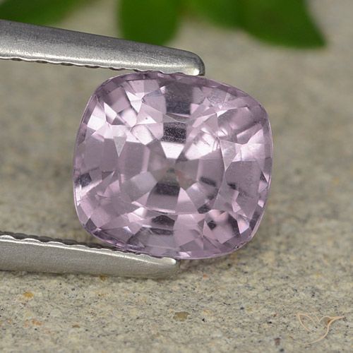 1.46ct 天然 灰色 粉紫色 尖晶石, 软垫, VVS