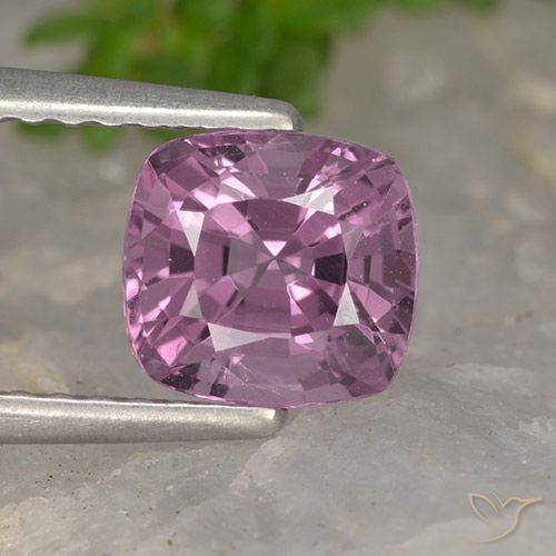 1.25ct 天然 中紫色 尖晶石, 软垫, VVS