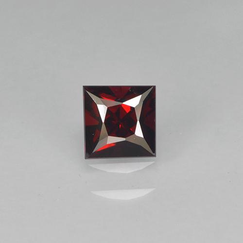 0.35克拉天然红色尖晶石，方形，4×3.9毫米，VVS-VS